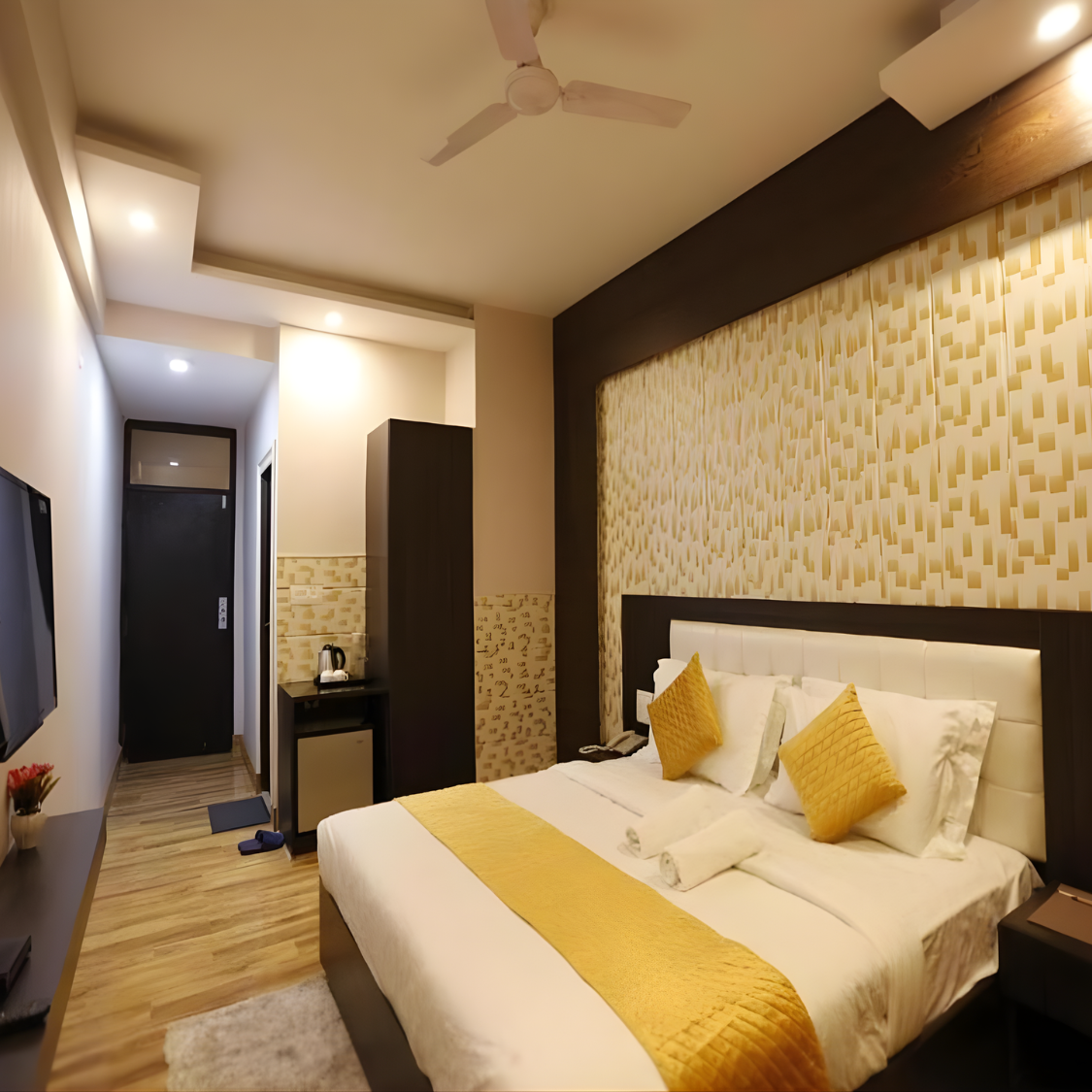 Ganga View Rooms in {Location}